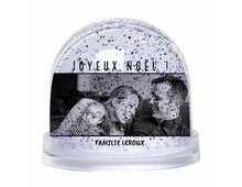 snowglobe-snow snowglobe-snow